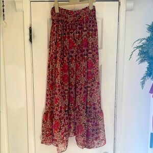 Floral Misa Skirt Size Small